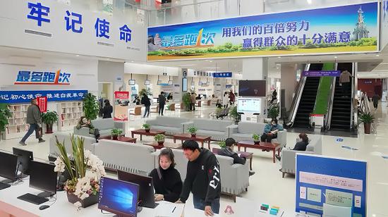 克推玛依区政务办事除夜厅