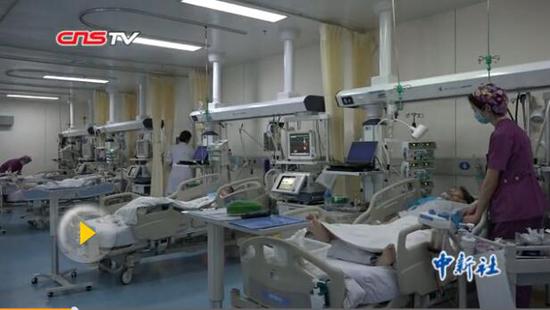 探访重症监护室 行走在生死之间的守护者