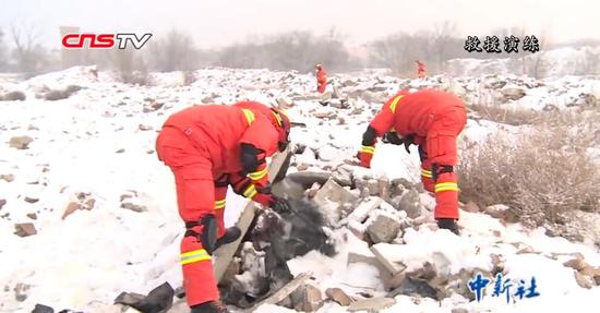 -20℃!新疆消防26小时跨区域地震救援实战演练