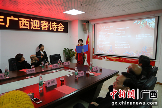诗人度母洛妃朗诵《亲爱的,我们》 诗人度母洛妃朗诵《亲爱的,我们》