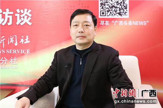 1月29日,广西住房城乡建设厅党组成员、副厅长杨绿峰接受中新社专访。中新社记者 林浩 摄 1月29日,广西住房城乡建设厅党组成员、副厅长杨绿峰接受中新社专访。中新社记者 林浩 摄