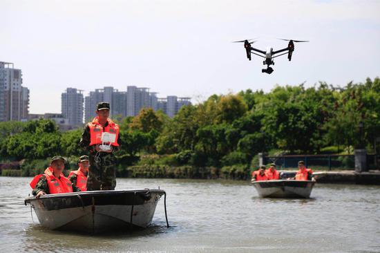 浙江武警组织无人机集训 30余人获航模飞行员初级执照