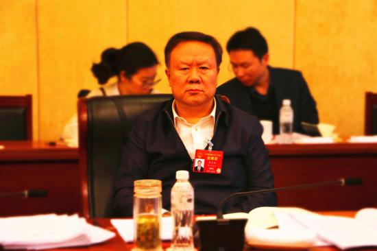 全国人大代表、浙江省高级人民法院院长李占国 汪恩民 摄