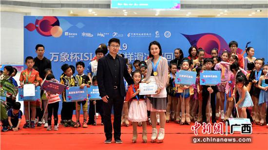 2019万象杯花样滑冰巡回赛南宁站圆满落幕