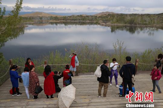 新疆兵團首個國家5A級景區迎今年首輪旅游高峰