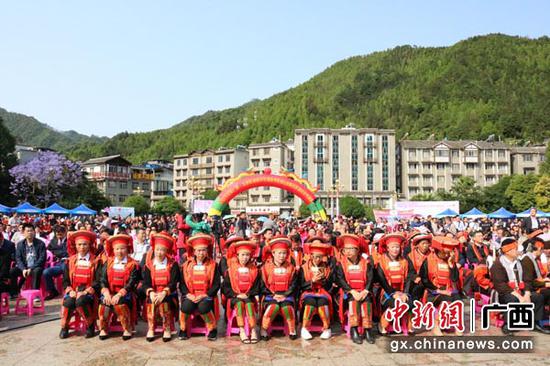 图为开幕式现场。陈秋霞 摄 图为开幕式现场。陈秋霞 摄