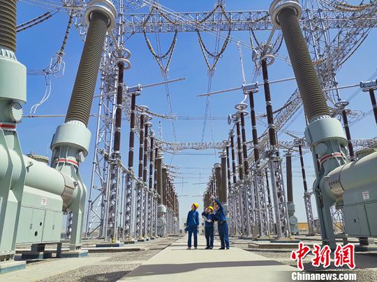 新疆巴楚-莎车750千伏输变电工程建成投运