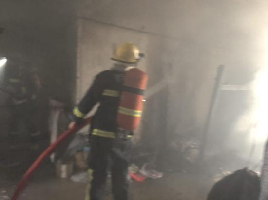 杭州西湖区一房屋发生火灾 火灾原因消防已介入调查