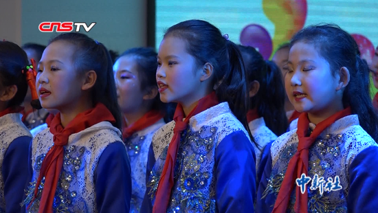 “汇聚童心·阳光下成长”乌鲁木齐市第76小学庆六一