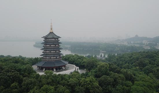 航拍杭州西湖 迤逦景色惹人醉