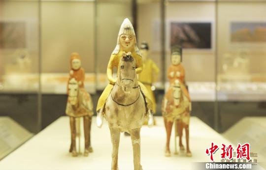 新疆文物精品展亮相国博 一览万里同风丝路与共