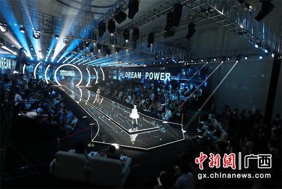 图为赛事现场。 图为赛事现场。