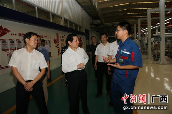 广西壮族自治区检察院党组书记、检察长崔智友到企业调研 广西壮族自治区检察院党组书记、检察长崔智友到企业调研