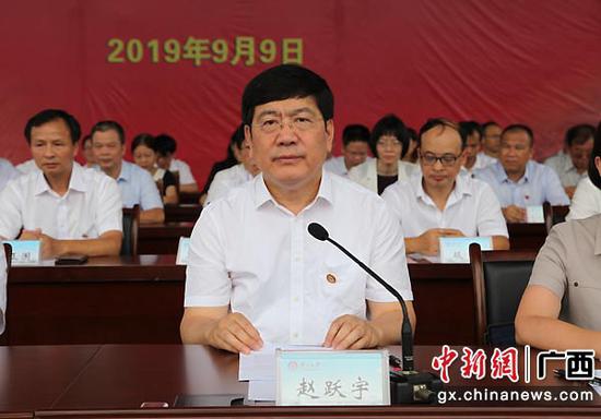 图为广西大学校长赵跃宇出席开学典礼。中新社记者 杨志雄 摄