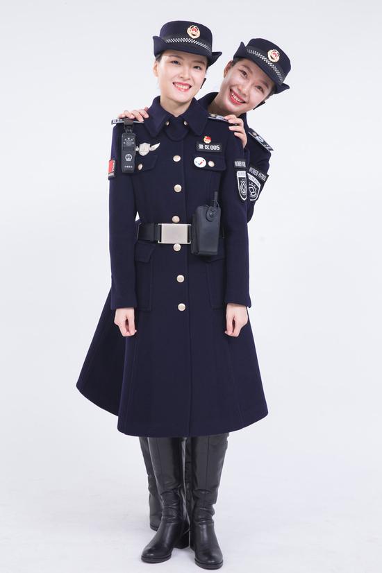 图为:西湖女子巡逻队的春秋装,冬装已获得相关专利.西湖景区执法局
