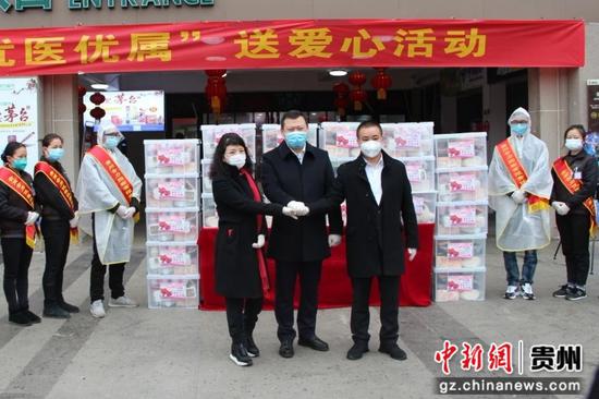 图为活动现场。
