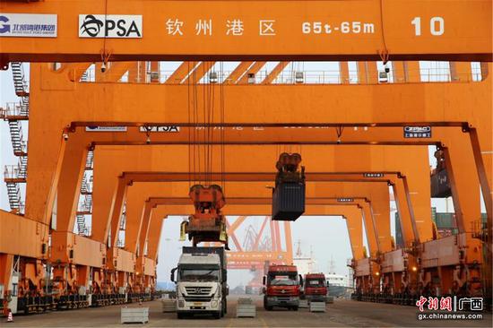 广西钦州保税港区：首月货物吞吐量实现两位数增长