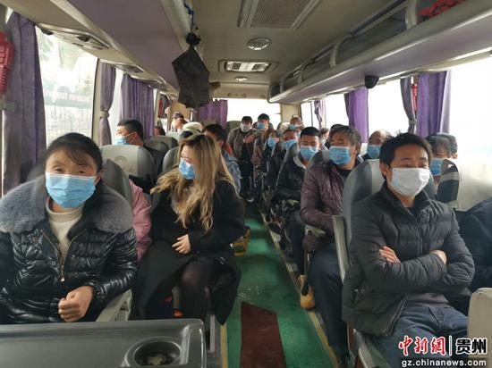 七星关区亮岩镇务工人员乘坐专车到经开区选岗 七星关区亮岩镇务工人员乘坐专车到经开区选岗