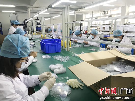 桂林高新七星区多家科技型企业转产医疗防疫物资