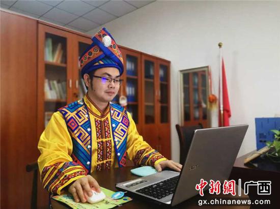 梁海嘉 摄 梁海嘉 摄