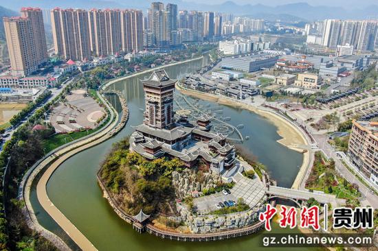 毕节市七星关城区倒天河下游碧阳湖景观 陈曦 摄 毕节市七星关城区倒天河下游碧阳湖景观 陈曦 摄