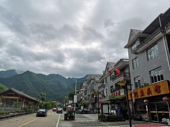 探高质量绿色发展遂昌路径绿水青山化为金山银山