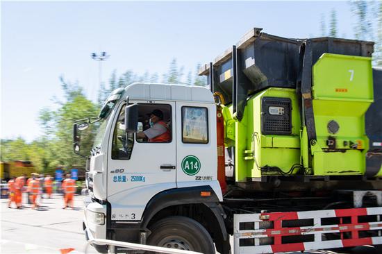 烏魯木齊市水磨溝區總工會開展第二屆環衛車輛技能競賽