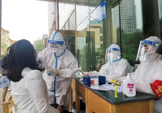 新疆组建新冠肺炎医疗救治定点医院