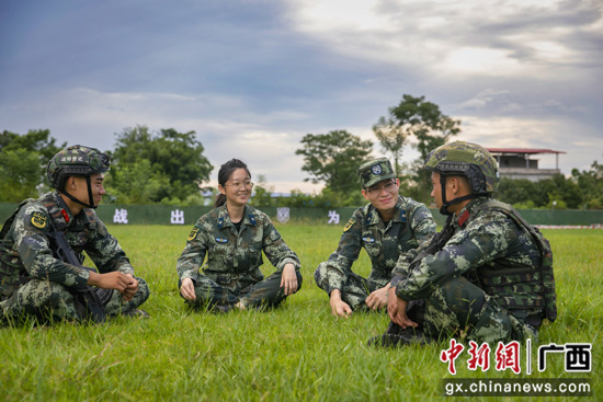 减压聚力 心理服务助力官兵解锁“心”密码