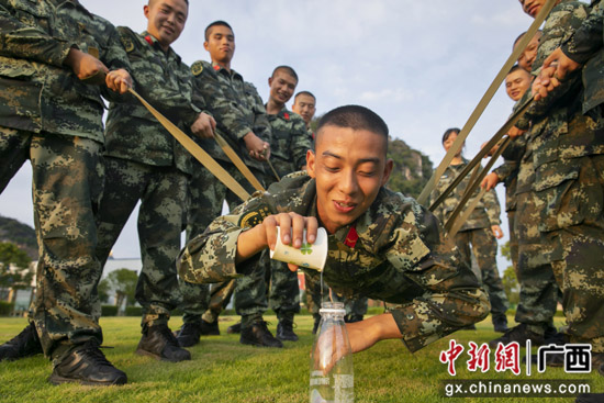 减压聚力 心理服务助力官兵解锁“心”密码