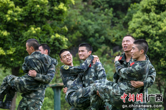 减压聚力 心理服务助力官兵解锁“心”密码