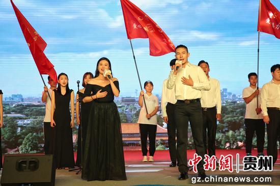 瞿宏伦 摄