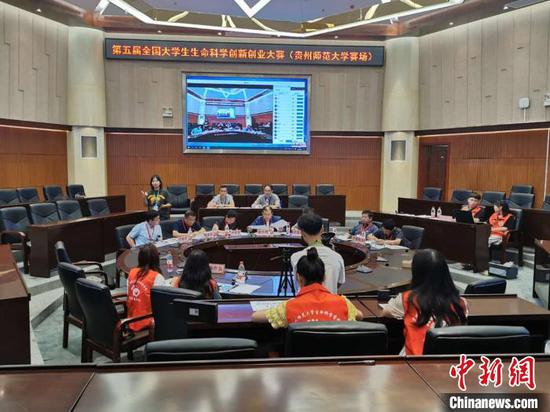图为贵州师范大学主赛场。覃伟 摄 图为贵州师范大学主赛场。覃伟 摄