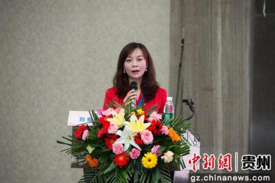 联盟副理事长兼秘书长、贵州医科大学附属医院乳腺外科刘蜀 联盟副理事长兼秘书长、贵州医科大学附属医院乳腺外科刘蜀