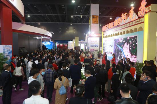 新疆阿克苏和阿拉尔首次亮相中国（义乌）文化和旅游产品交易博览会