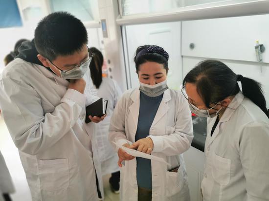 新疆巴州：依托援疆渠道 助力干部人才培养