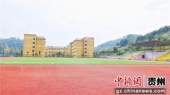 大坪中学新操场 大坪中学新操场