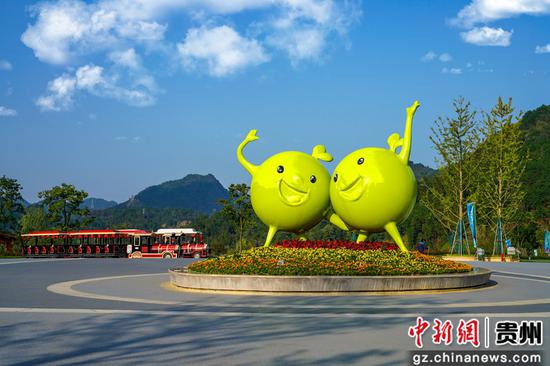黔南绿博园内景色。赵匀川 摄