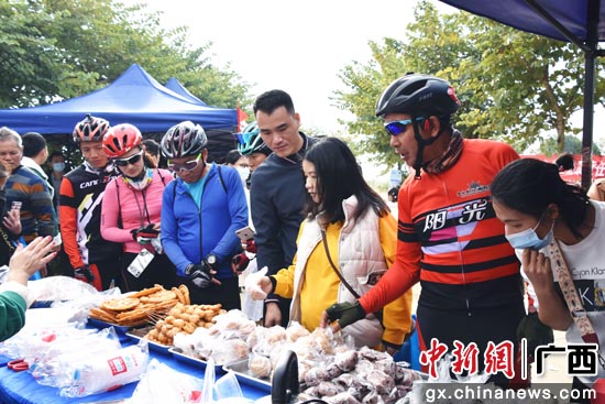 陈征虎 摄