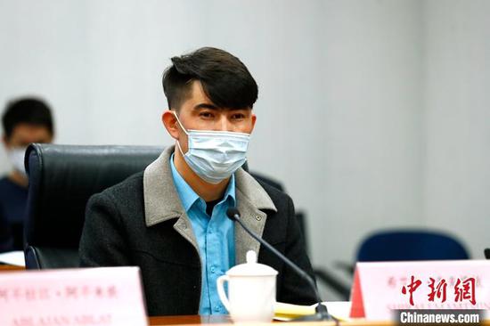 新疆民眾:“難道我們用自己雙手改變生活,還需要別人強迫嗎?”