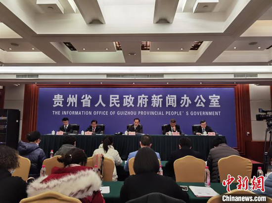 图为新闻发布会现场。 周燕玲 摄