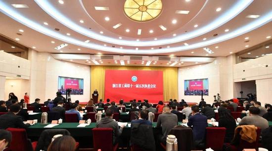 浙江省工商联十一届五次执委会议现场。鲁统磊 摄
