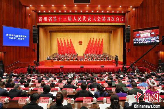 1月25日，贵州省十三届人大四次会议在贵阳开幕。　瞿宏伦　摄