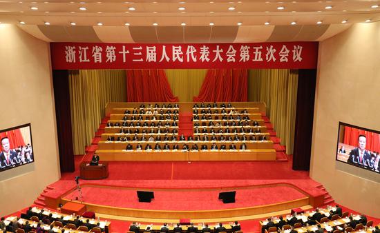 浙江省第十三届人民代表大会第五次会议。胡丰盛 摄