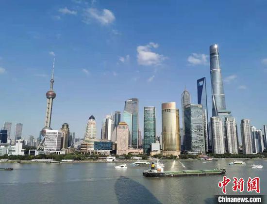 上海实施更加开放便利的人才政策 人才服务将再提速