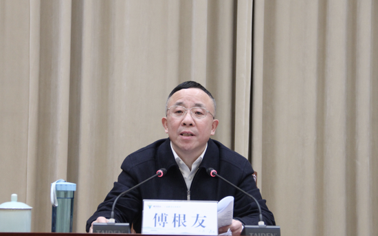 衢州市委常委、统战部部长傅根友出席会议并讲话。 胡肖剑 摄