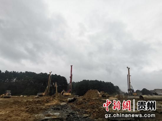 贵州金沙窖酒酒业有限公司5000吨扩建项目建设工地  陈雪  摄