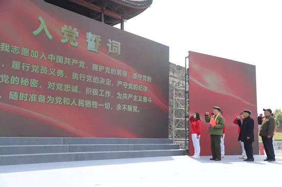 活动现场。 许军 摄