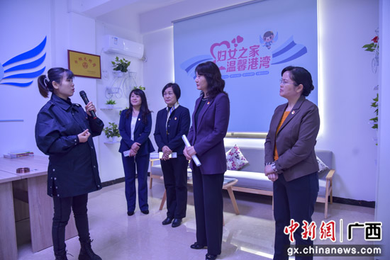 全国妇联书记处书记赵雯赴广西兴安县调研