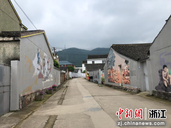 马岙村一景。  林波 摄